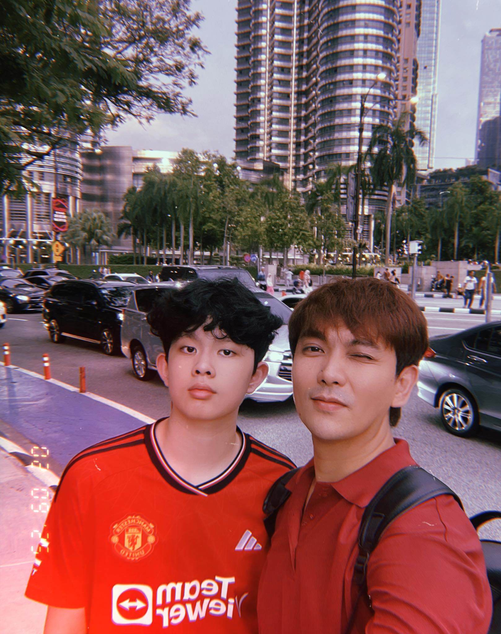 Nhận không ra con trai Trương Quỳnh Anh trong clip xuất hiện cùng mẹ: 13 tuổi cao 1m8, "lột xác" nhờ giảm cân - 9