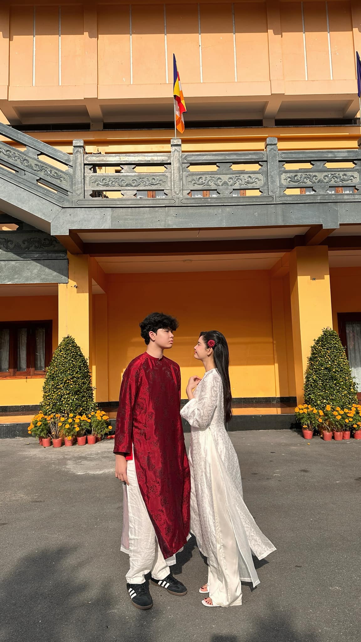 Nhận không ra con trai Trương Quỳnh Anh trong clip xuất hiện cùng mẹ: 13 tuổi cao 1m8, "lột xác" nhờ giảm cân - 5