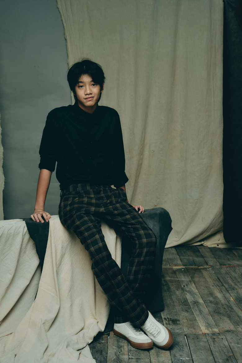 Vợ chồng Cường Đô La hạnh phúc bên 3 con, Subeo nay trổ mã như hot boy là "bản sao" của bố - 5