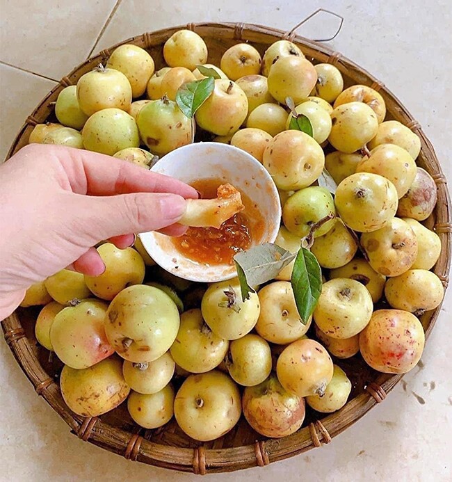 Loại quả xưa không ai ngó ngàng, nay lên đời thành đặc sản được ưa chuộng giá 120.000 đồng/kg, tốt cho sức khoẻ - 2