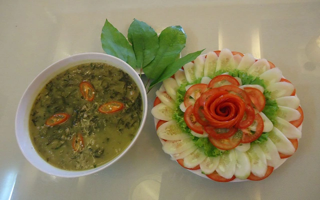 Đặc sản có tên &#34;ngượng đỏ mặt&#34;, xưa mọc bờ rào nay thành món khoái khẩu được ưa chuộng vì hương vị lạ, 50.000 đồng/kg - 2