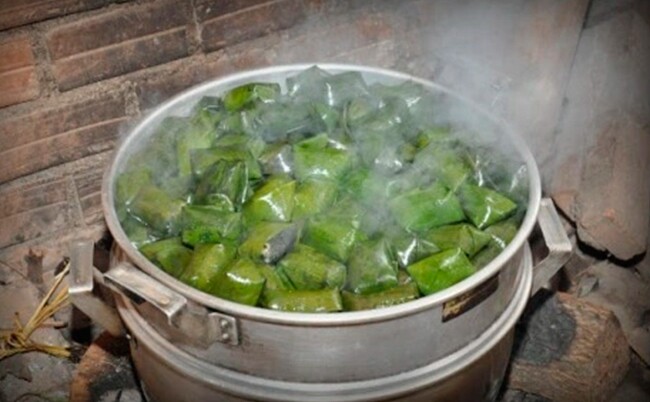 Món ăn "cứu đói" chỉ dành cho người nghèo, nay thành đặc sản được ưa chuộng ở thành phố, giá 60.000 đồng/chục - 3
