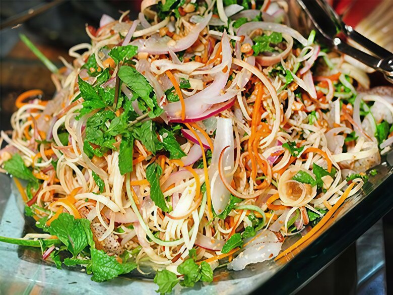 Món "nhà nghèo" xưa ăn đến chán ngán, nay thành đặc sản khoái khẩu trong nhà hàng, được người thành phố ưa chuộng - 3