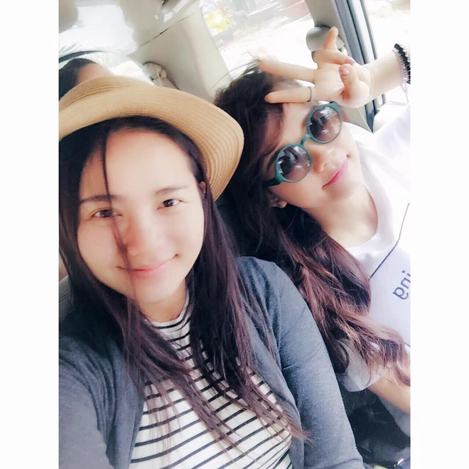 Em gái kín tiếng của Phan Như Thảo có đôi chân dài như người mẫu, ăn mặc sành điệu hơn cả chị - 3