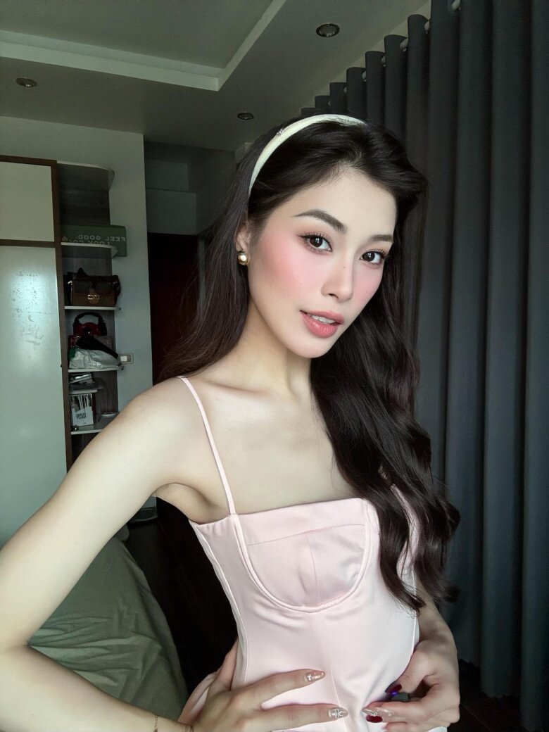 Hoa khôi bóng chuyền giải nghệ năm 19 tuổi giờ là MC thể thao trẻ xinh nhất VTV, có &#34;kho túi hiệu&#34; bạt ngàn phát mê - 3