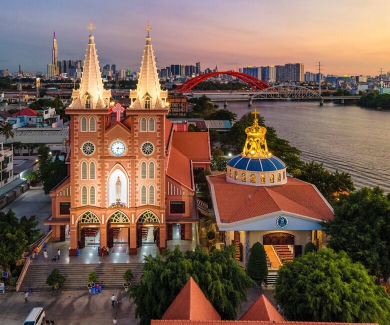 Không chỉ Nhà thờ Đức Bà, TP.HCM còn có 4 địa điểm cực hot dành cho giới trẻ "sống ảo" dịp Noel - 5