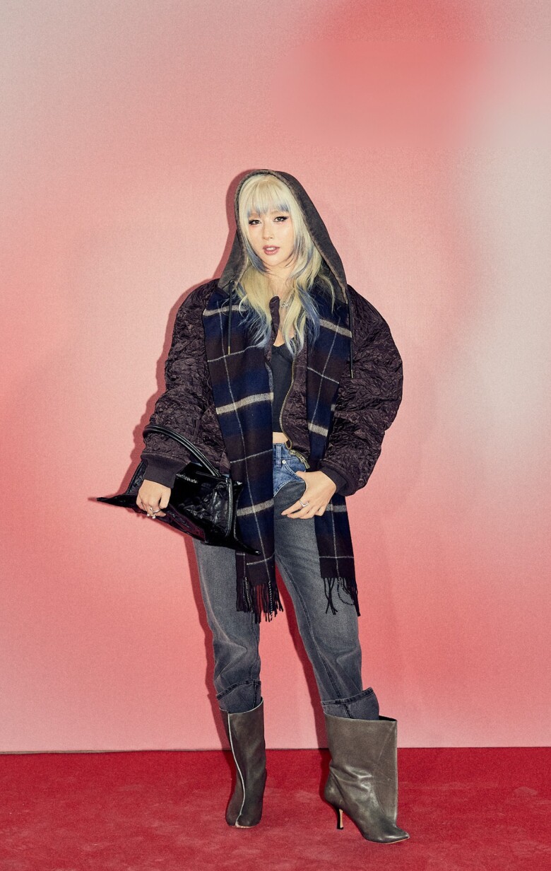 Quỳnh Anh Shyn cá tính, cùng WEAN gặp gỡ dàn sao quốc tế tại Hàn Quốc - 2