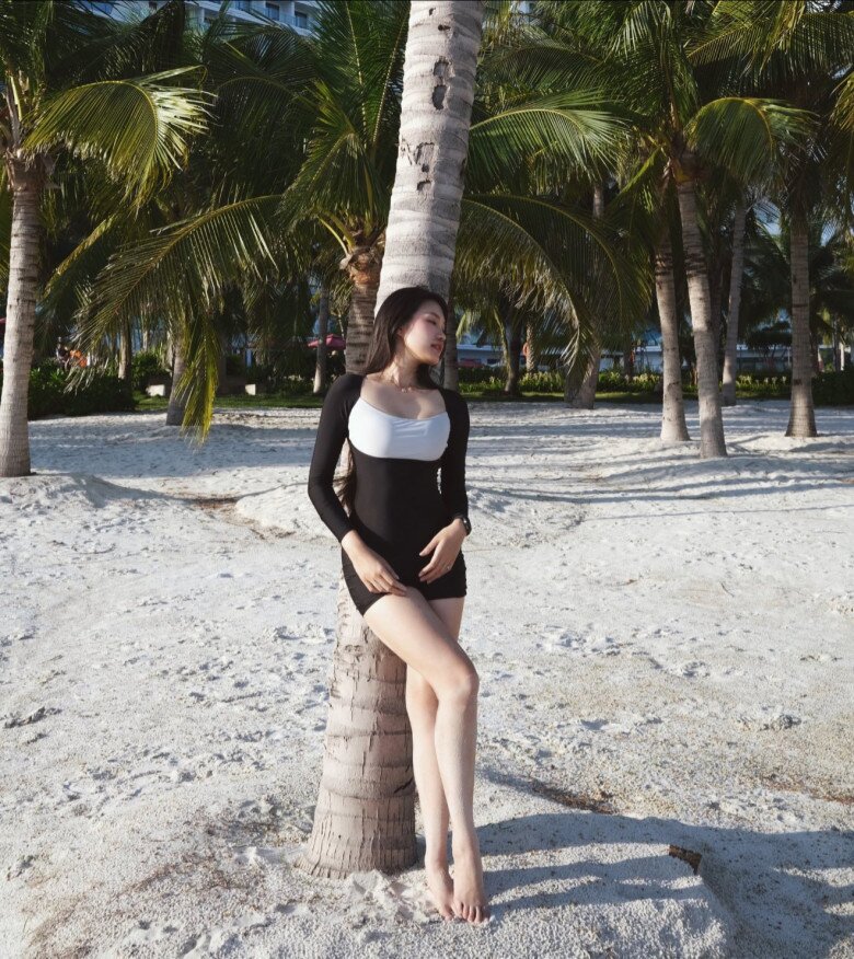 Tiểu thư Hà thành thi Hoa hậu lọt top 10 giờ là nàng WAGs Việt đình đám, sinh quý tử xong vẫn "đẹp mòn mắt" - 4