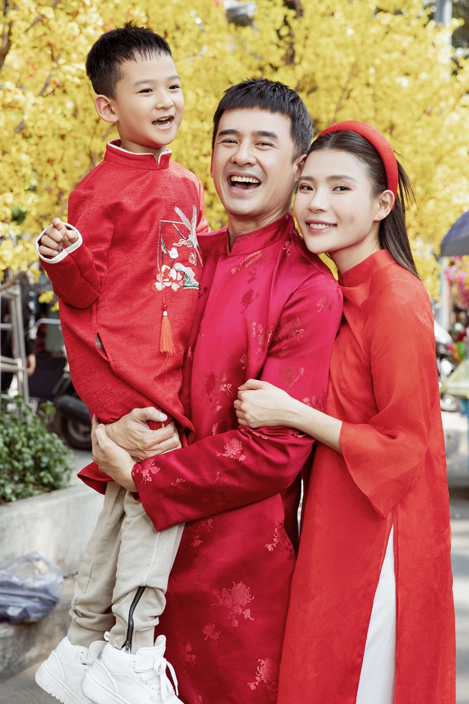 Lương Thế Thành bị bà xã Thúy Diễm chê "già xấu, ốm nhom" vì cắt tinh bột, tủi thân khi bị cách ly ăn uống - 4