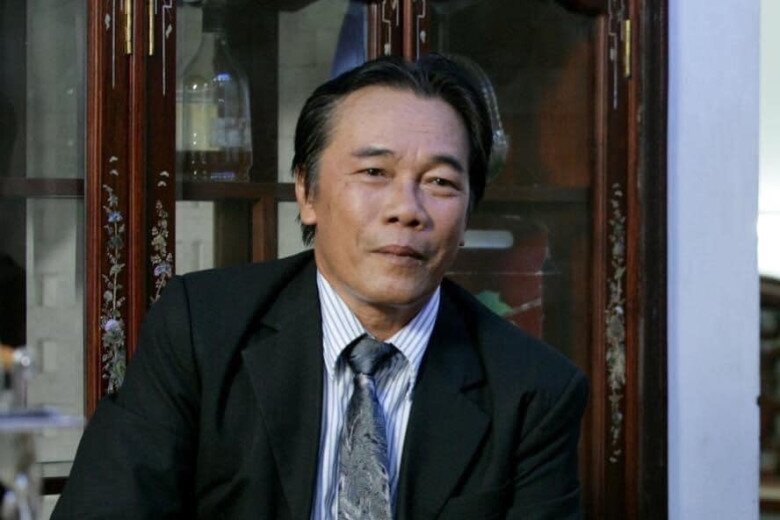 Những ngôi sao vụt tắt trong năm 2025: NSƯT Quý Bình, Ngọc Trinh ra đi ngỡ ngàng, nhiều nghệ sĩ qua đời vì ung thư - 7