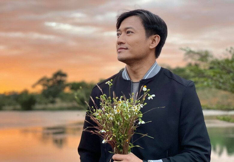 Những ngôi sao vụt tắt trong năm 2025: NSƯT Quý Bình, Ngọc Trinh ra đi ngỡ ngàng, nhiều nghệ sĩ qua đời vì ung thư - 14